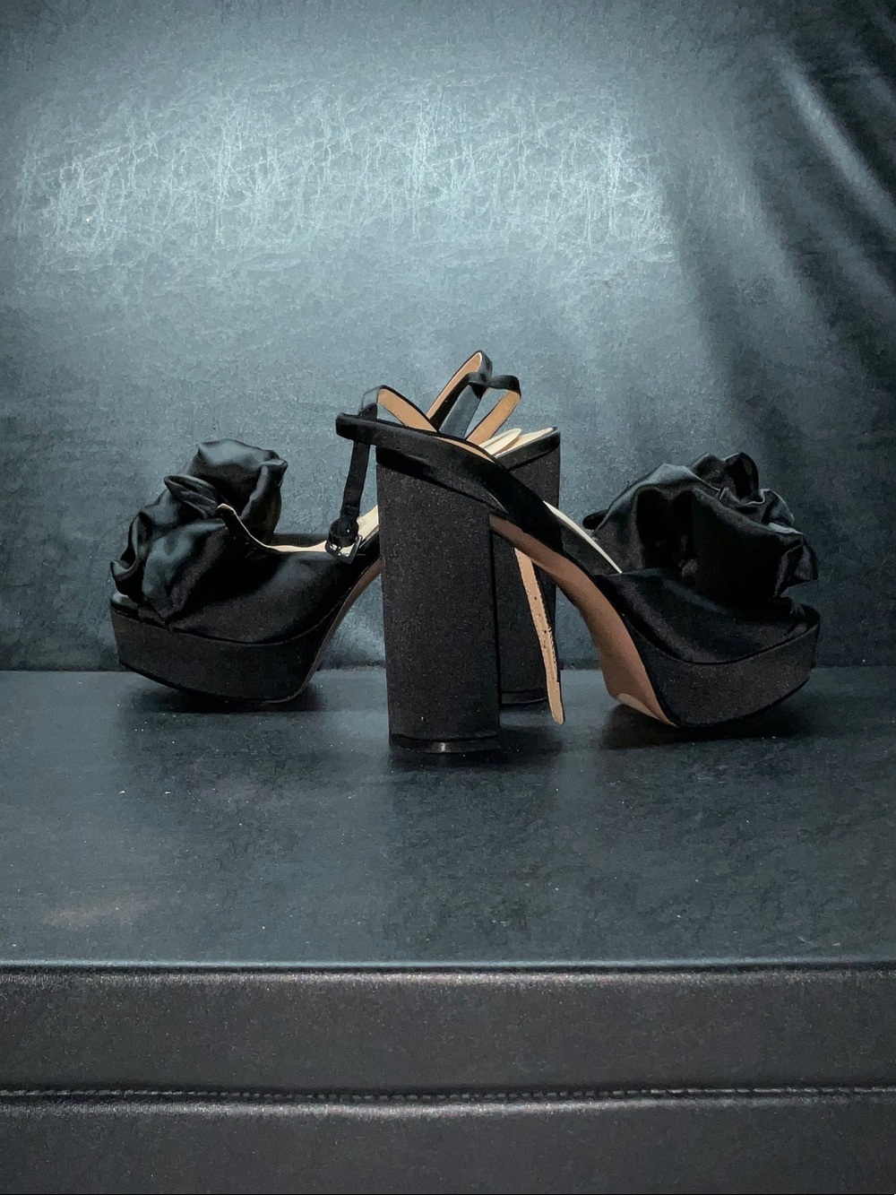 Steve Madden Black Ruffle Platform Sandals - Picture 4 of 4